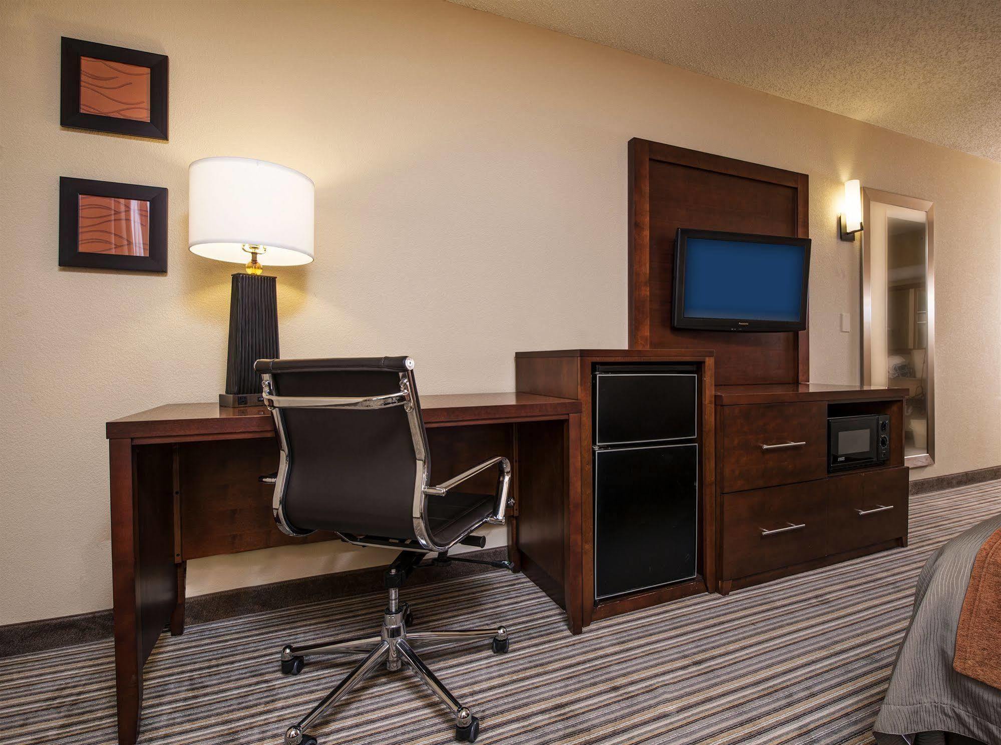 Comfort Inn - Hall Of Fame Canton Kültér fotó
